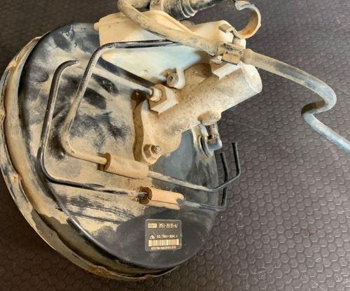 Ford C-Max I 2003-2010 hatchback 2.0 TDCI diesel MT 100 kW 2005  Posilňovač bŕzd 3M512B195AJ 03786436044 3M512B195AH