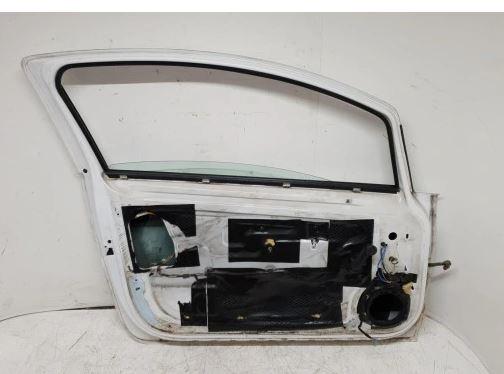Opel Combo D 2011-2018 hatchback 1.6 CDTI diesel MT 77 kW 2015  Dvere predné ľavé