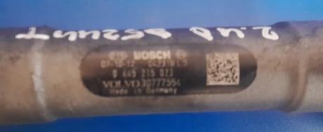 Volvo S60 I 2000-2010 sedan 2.4 D5 diesel AT 136 kW 2008  Vstrekovacia lišta 0445215023