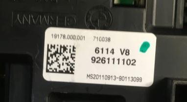 BMW 1 F20 2011-2019 hatchback 1.6 T petrol AT 125 kW 2012  Poistková skrinka 926111102