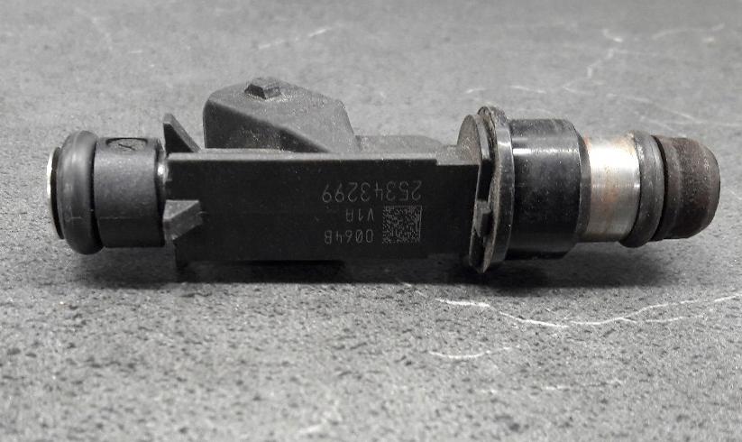Opel Astra III 2004-2014 hatchback 1.6 16v Vstrekovací ventil 25343299