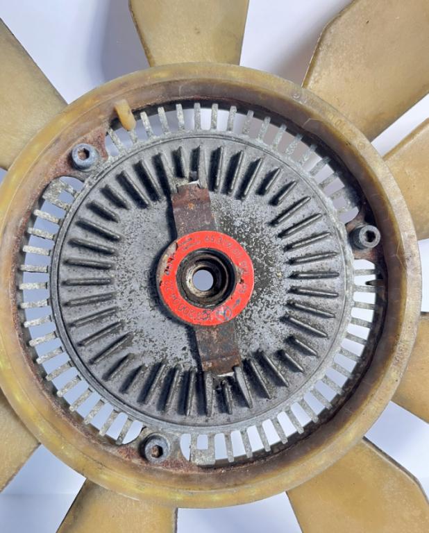 Mercedes W124 1989 SEDAN 4D 3.0B 180KM 84-97 3000 Ventilátor 1032000423