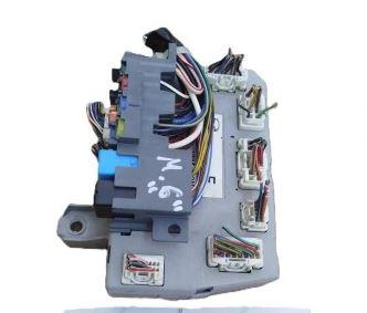 Mazda 6 I GG 2002-2007 hatchback 2.0 CITD diesel MT 100 kW 2005  Poistková skrinka GR1N67560