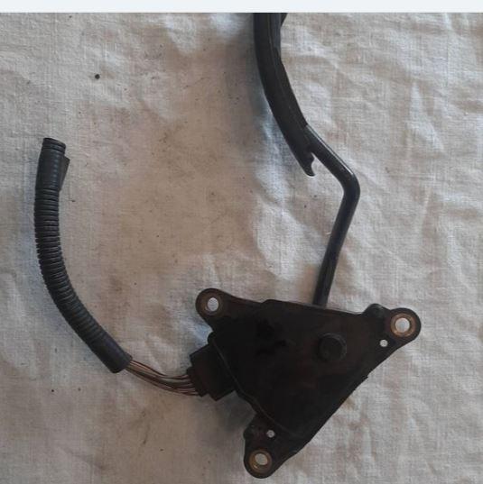 Renault Scenic II 2003-2009 hatchback 1.5 DCI diesel MT 74 kW 2005  Potenciometer plynového pedálu 8200159645