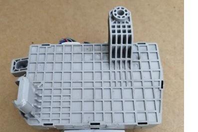 Mazda 6 I GG 2002-2007 hatchback 2.0 CITD diesel MT 100 kW 2005  Poistková skrinka GR1N67560