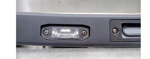 Volvo XC60 I 2008-2017 suv 2.4 diesel 151 kW 2010  Lišta osvetlenia ŠPZ 31385369