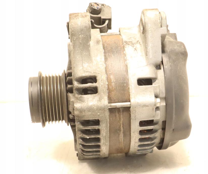Toyota Corolla E15 2007-2014 sedan 1.6 VVTI petrol MT 91 kW 2008  Alternátor 27060-37010