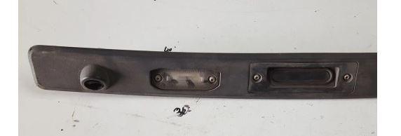 Volvo XC60 I 2008-2017 suv 2.4 diesel 151 kW 2010  Lišta osvetlenia ŠPZ 31385369