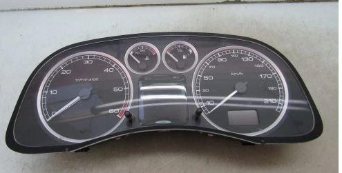 Peugeot 307 combi 1.6 HDI diesel MT 66 kW 2008  Prístrojová doska 9655476580 P9655476580 21678498-5pré