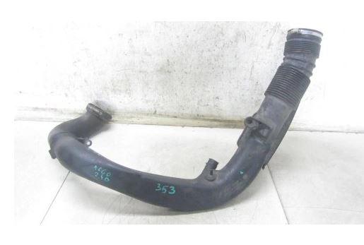 Volvo XC60 I 2008-2017 suv 2.4 diesel 151 kW 2010  Hadica chladenia vzduchu 31319049