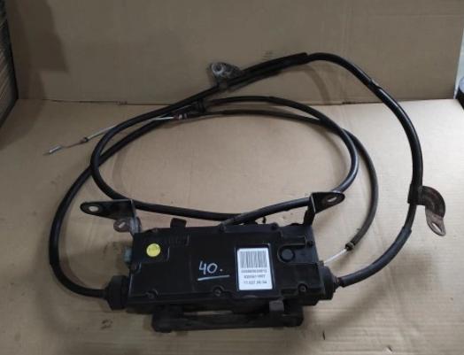 Renault Espace IV 2003-2014 hatchback 1.9 DCI diesel MT 88 kW 2005  Ručná brzda 8200611957