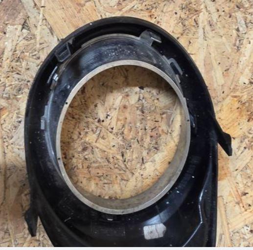 Opel Adam 2012-2019 M13 hatchback 2.0 CDTI diesel AT 125 kW 2015  Hmlové svetlo kryt (hmlovka) 13355284