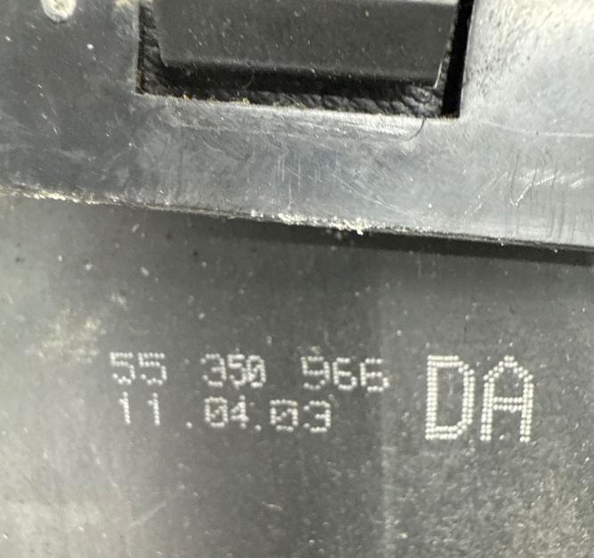 Opel Zafira A 1999-2005 hatchback 2.0 DTI diesel MT 74 kW 2004  Rýchlostná páka (kulisa) 55350966