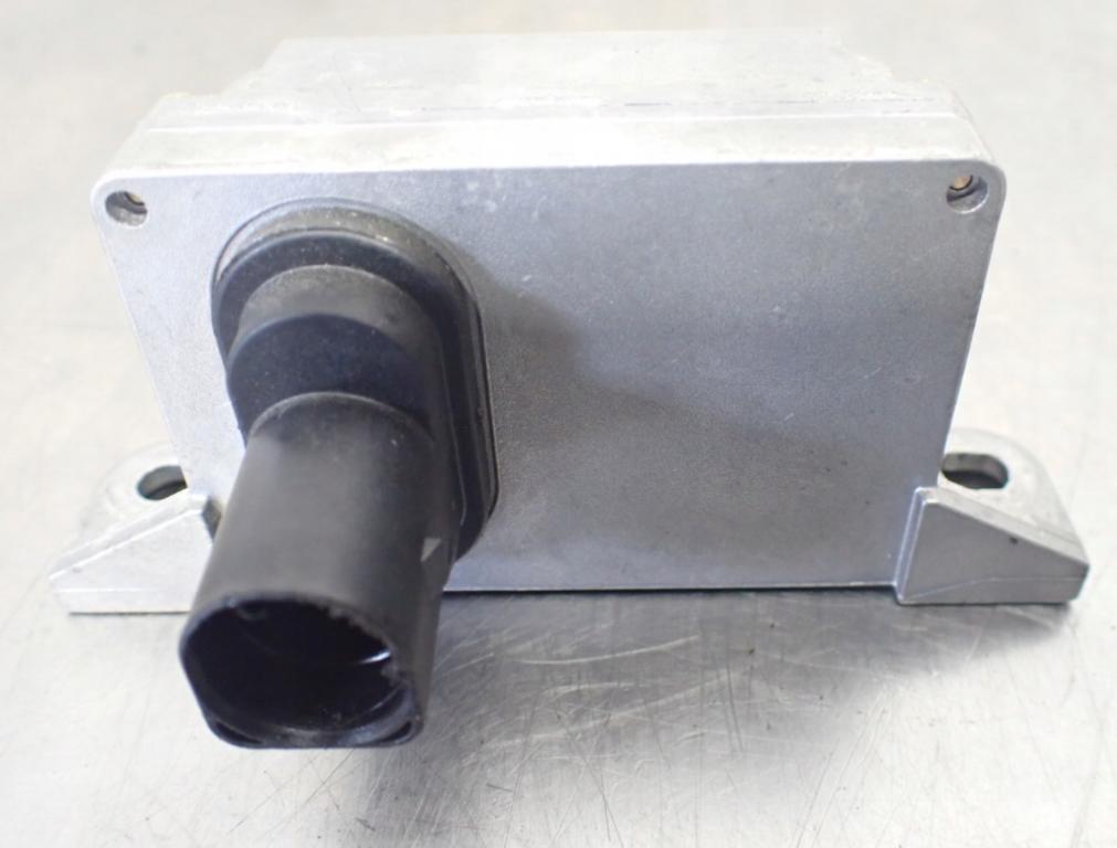 Volkswagen Touareg I 2002-2010 hatchback 5.0 TDI V10 diesel AT 230 kW 2004  Snímač ESP 7E0907652A