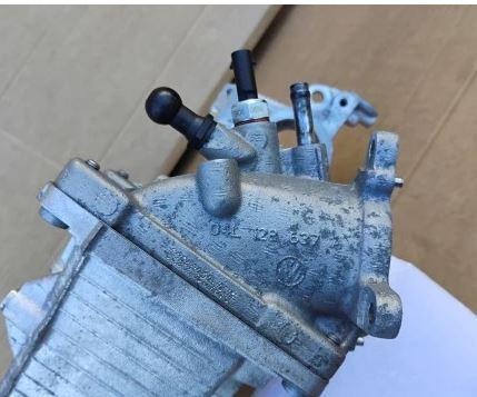 Volkswagen Passat B8 2014- combi 2.0 TDI diesel AT 110 kW 2014  Sacie potrubie 04L129766AQ