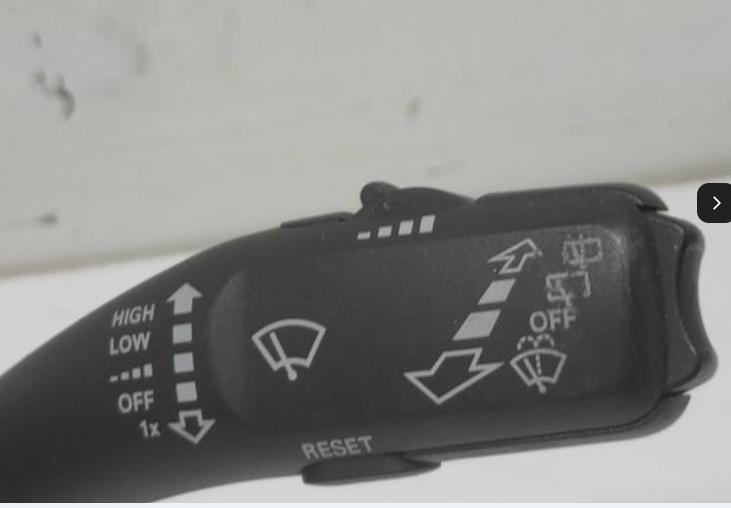 Audi A4 B8 2007-2015 sedan 2.0 TDI diesel AT 105 kW 2008  Prepínač 8R0953568K