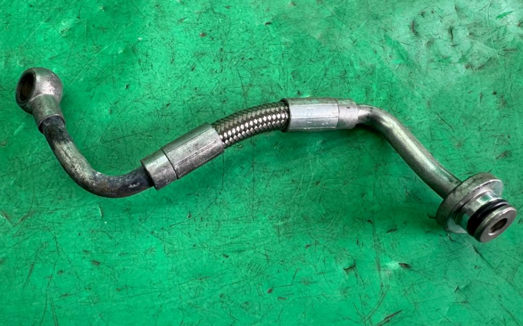 Alfa Romeo Mito 2008-2018 hatchback 1.4 T MULTIAIR petrol MT 99 kW 2010  Rúrka turbodúchadla 55219159