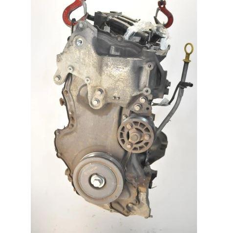 Renault Trafic III 2014- hatchback 1.6 DCI diesel MT 88 kW 2015  Motor diesel  holomotor R9M452 BITURBO