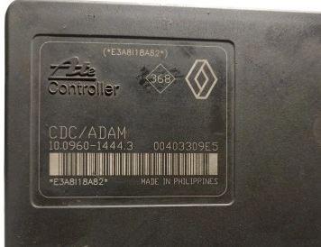 Renault Laguna II 2001-2007 hatchback 2.0 16v petrol MT 103 kW 2002  Pumpa ABS 100960-14443