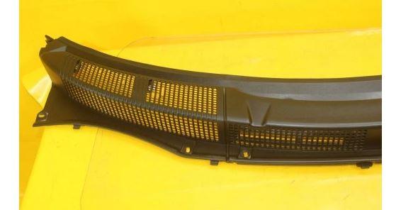 Renault Scenic II 2003-2009 hatchback 1.5 DCI diesel MT 78 kW 2007  Torpédo (plast pod čelným sklom) 8200136789 8200183140