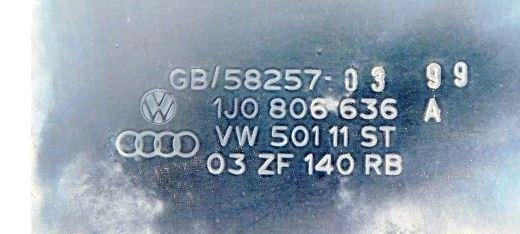 Volkswagen Golf IV 1997-2003 hatchback 1.4 16v petrol AXP MT 55 kW 2001  Výstuha predná 1J0805551E