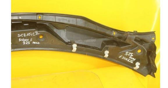 Renault Scenic II 2003-2009 hatchback 1.5 DCI diesel MT 78 kW 2007  Torpédo (plast pod čelným sklom) 8200136789 8200183140
