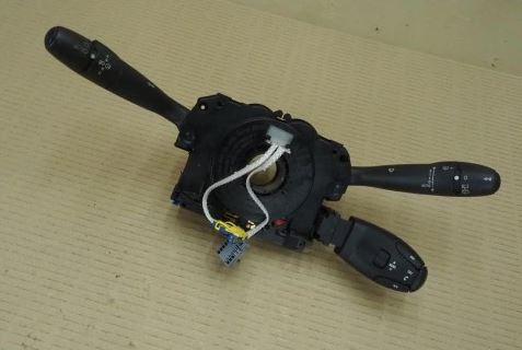 Citroen C3 I 2002-2009 hatchback 1.4 16v petrol MT 65 kW 2009  Prepínacie páčky pod volantom 96640414XT