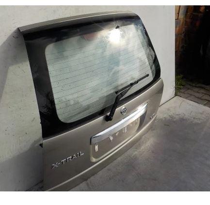 Nissan X-trail I T30 2001-2007 suv 2.2 DCI diesel 84 kW 2003  Kapota zadná (kufor)