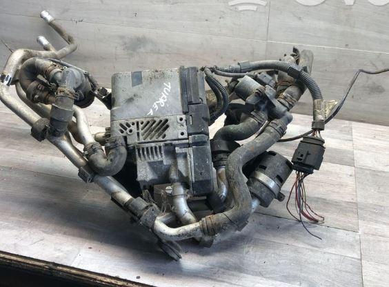 Volkswagen Touareg I 2002-2010 hatchback 5.0 TDI V10 diesel AT 230 kW 2003  Webasto (nezávislé kúrenie) 7L6819008C 9007018B 9007580C