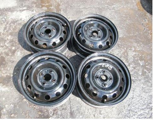 Hyundai Getz hatchback 1.1 petrol MT 46 kW 2004  Plechový disk 4 kusy ET46 R14