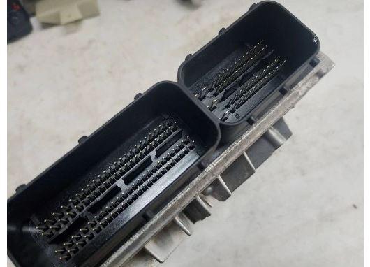 Volvo S80 I 1998-2006 sedan 2.4 20v petrol AT 125 kW 2002  Riadiaca jednotka motora 30785100AB