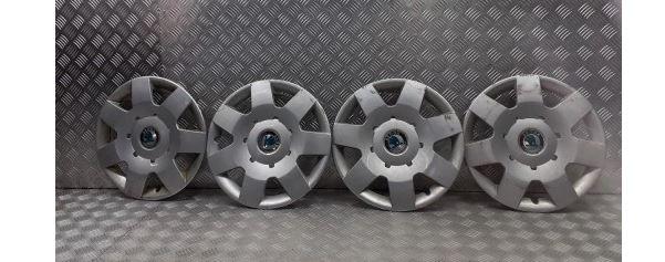 Skoda Fabia I 1999-2007 hatchback 1.4 petrol MT 44 kW 2002  Puklica R14 KOMPLET 6Y06011147