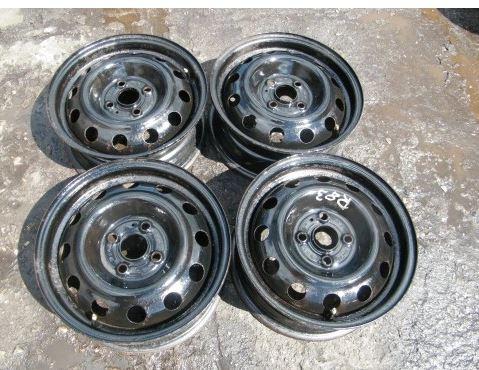 Hyundai Getz hatchback 1.1 petrol MT 46 kW 2004  Plechový disk 4 kusy ET46 R14