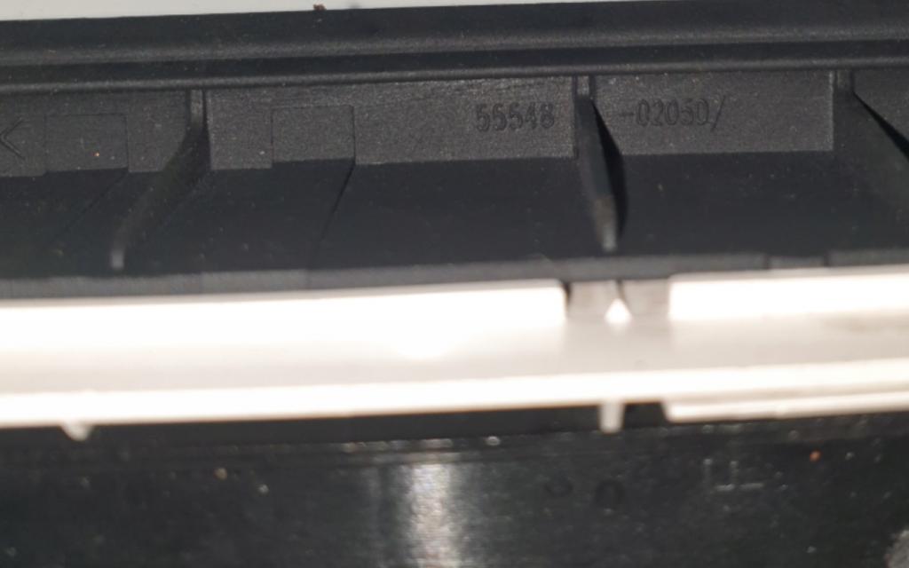 Toyota Corolla E15 2007-2014  Displej