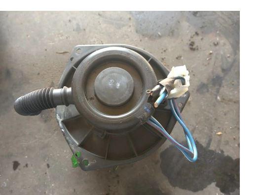 Nissan Primera P11 1996-2002 hatchback 2.0 TD diesel MT 66 kW 1998  Ventilátor kúrenia 0130111153