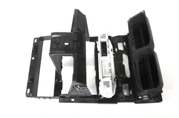 Ford Mondeo Mk3 2000-2007 sedan 1.8 16v petrol MT 92 kW 2006  Panel kúrenia/klimatizácie 3S7T18C612AH