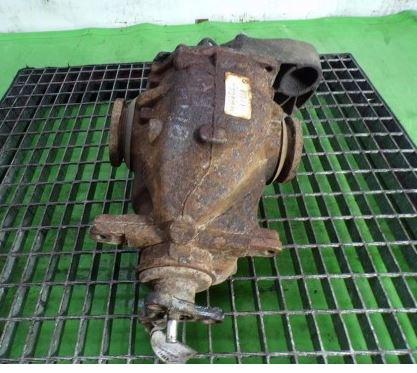 BMW 3 E90 2005-2013 coupe 2.0 petrol MT 125 kW 2007  Diferenciál zadný 7556678 2.56