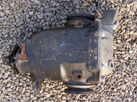 BMW 3 E90 2005-2013 sedan 2.0 diesel MT 120 kW 2006  Diferenciál zadný 7556678  2.56