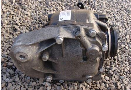 BMW 3 E90 2005-2013 sedan 2.0 diesel MT 120 kW 2006  Diferenciál zadný 7556678  2.56