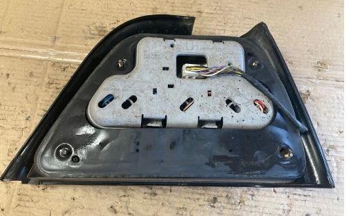 Daewoo Nexia hatchback 1.5 16v petrol MT 66 kW 1996  Svetlo zadné ľavé