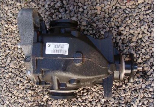 BMW 3 E90 2005-2013 sedan 2.0 diesel MT 120 kW 2006  Diferenciál zadný 7556678  2.56