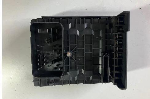 Skoda Octavia II 2004-2013 hatchback 2.0 TDI diesel MT 103 kW 2008  Poistková skrinka 1K0937125D