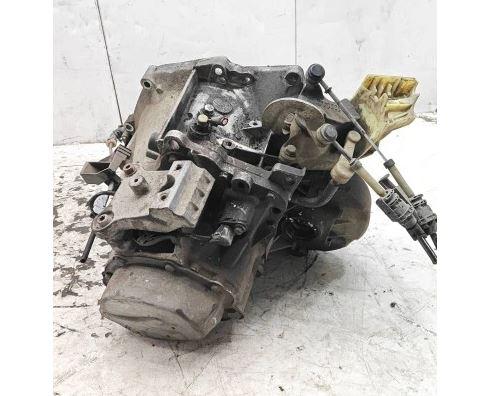 Citroen C4 Cactus 2014-2020 hatchback 1.2 PureTech petrol MT 60 kW 2016  Prevodovka manuálna 20ET26