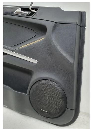 Mercedes ML W164 2005-2011 hatchback 3.0 CDI diesel AT 165 kW 2008  Tapacír dverí predný ľavý