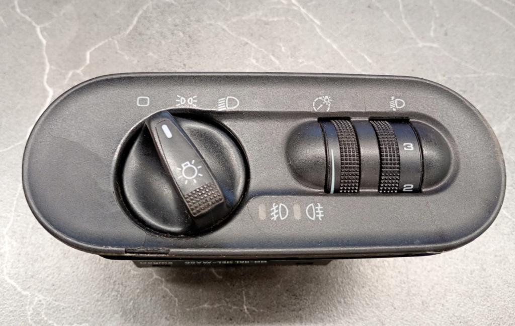 Sharan Alhambra Galaxy Prepínač svetiel 7M1941531E