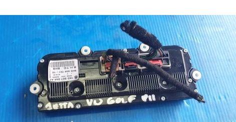 Volkswagen Jetta V 2005-2010 sedan 1.9 TDI diesel MT 77 kW 2008  Panel kúrenia/klimatizácie 1K0907044AT