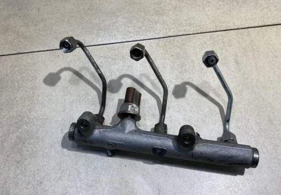 Audi A4 B7 2004-2008 combi 3.0 TDI diesel AT 150 kW 2005  Vstrekovacia lišta 059130089AH 55PP24-02