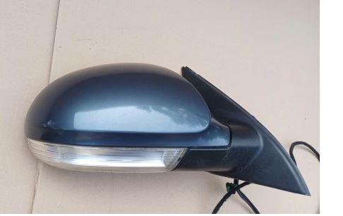 Volkswagen Passat B6 2005-2010 combi 2.0 TDI diesel AT 103 kW 2005  Spätné zrkadlo vonkajšie pravé