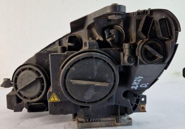 Mercedes C W204 2007-2014 sedan 2.2 CDI diesel AT 125 kW 2007  Svetlo predné pravé A2048203061