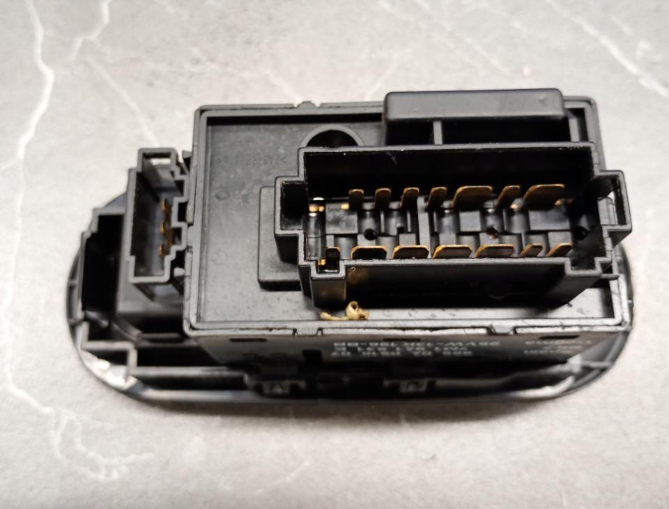 Sharan Alhambra Galaxy Prepínač svetiel 7M1941531E